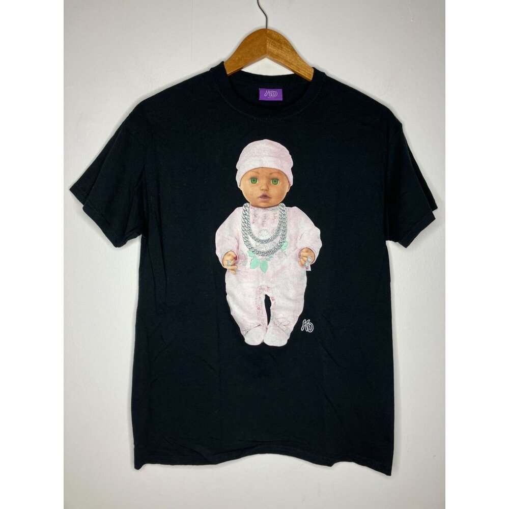 Kody Co Men's Medium Black T-Shirt With Baby Doll Bling Graphic